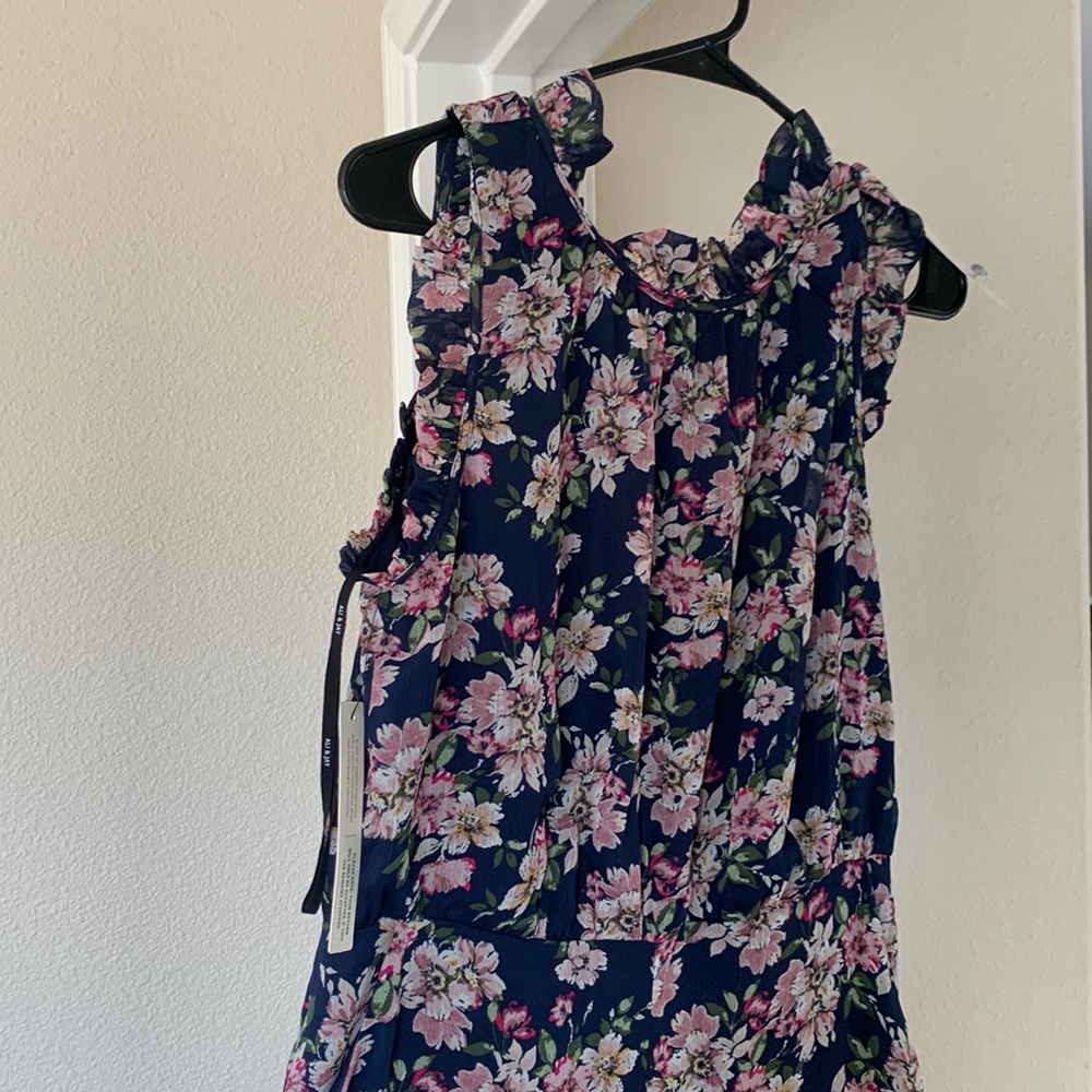 Floral jumpsuit, women’s M, with tags